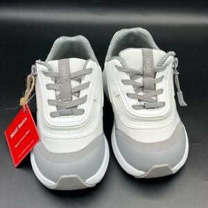 NEW BILLY Footwear Kids' Goat sneaker in white and grey 8w